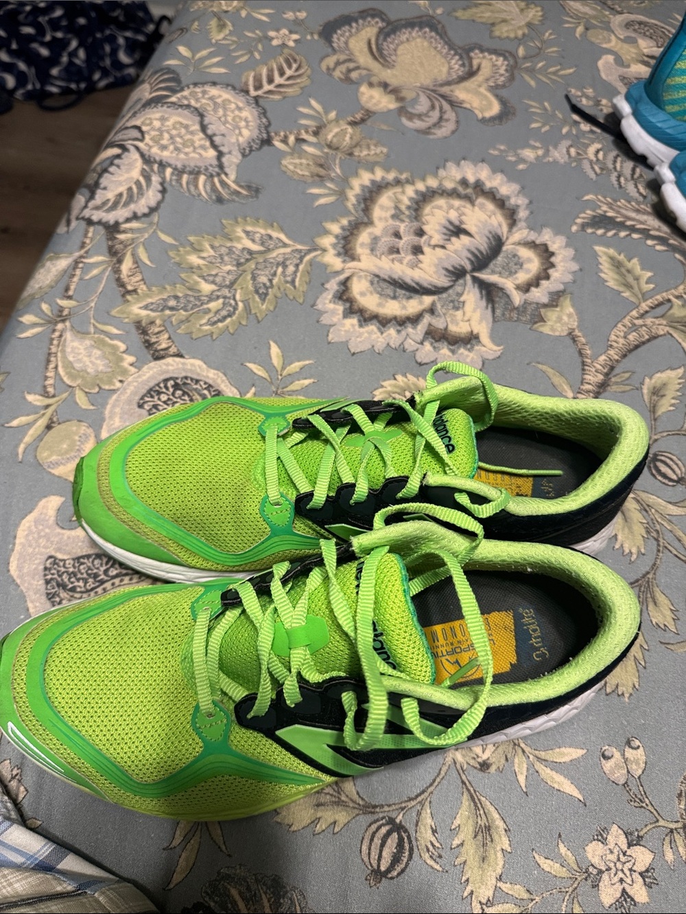 New Balance Neon Green Black Running Shoes